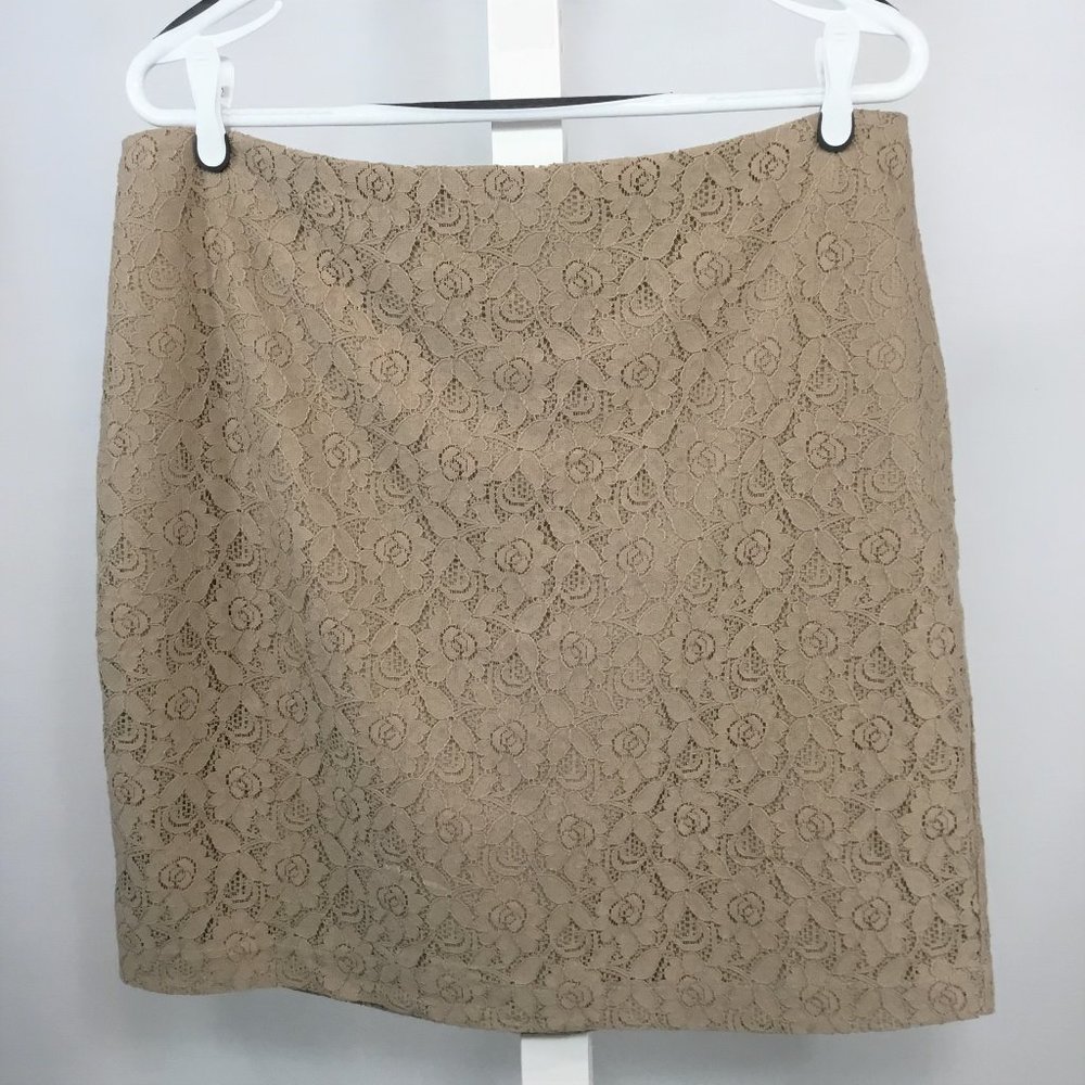 Cynthia Rowley Lace Skirt (nearly new)